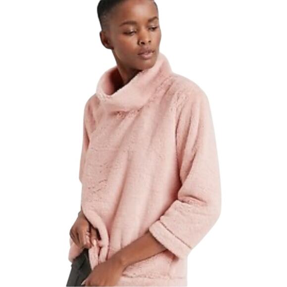 Banana Republic Tops - Banana Republic Faux Fur Cozy Sweatshirt NWT